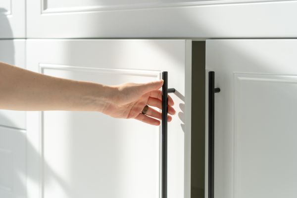 Cupboard Repair in Missouri City
