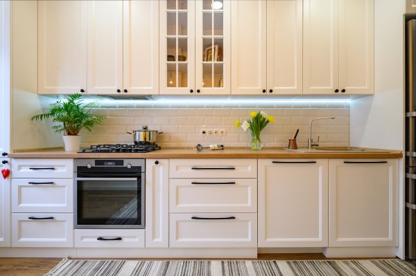 Cabinet Door Installation in Missouri City