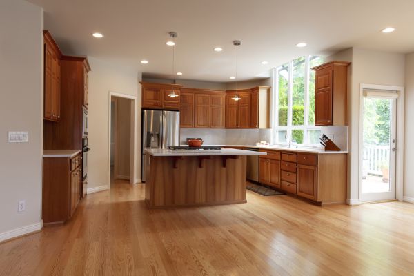 Oak Kitchen Cabinet Repair in Missouri City