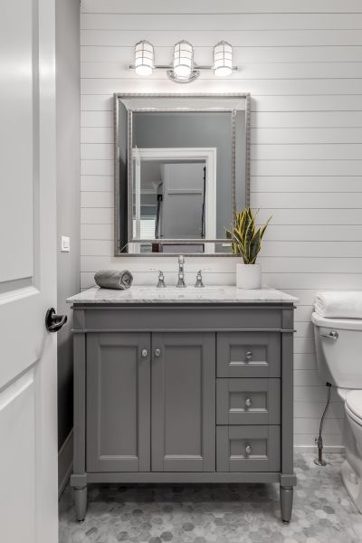 Bathroom Cabinet Installation in Missouri City